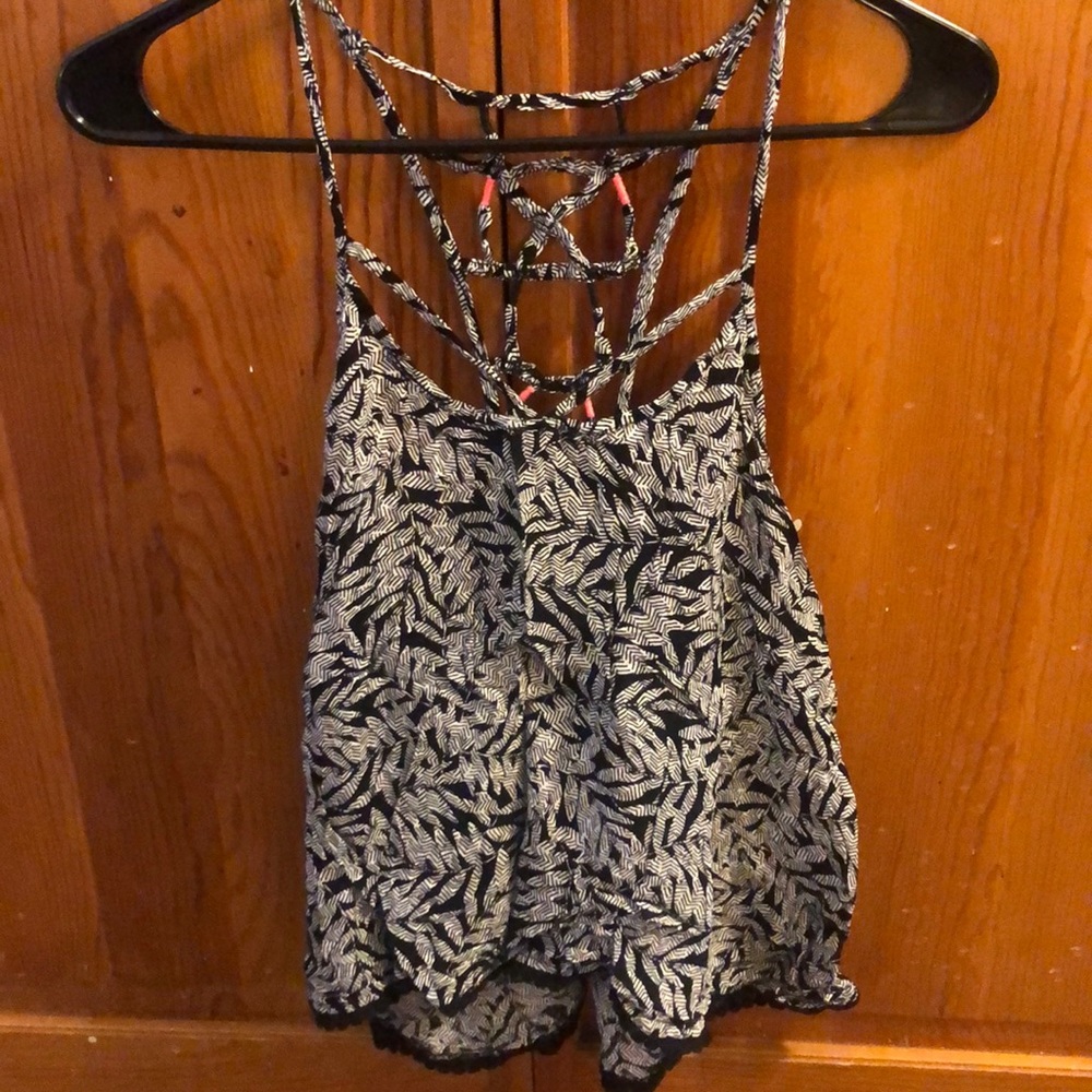 Flowing tank top